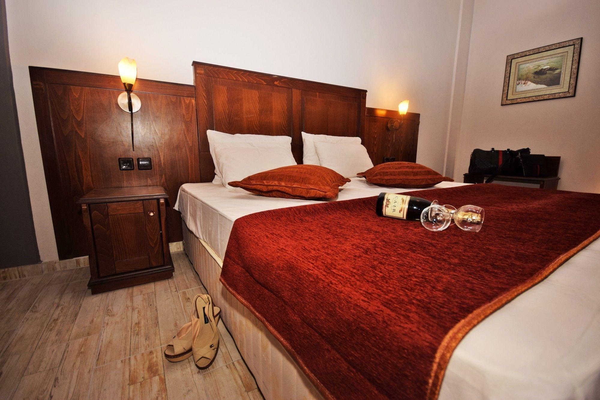 Paralia Beach Boutique Hotel ภายนอก รูปภาพ