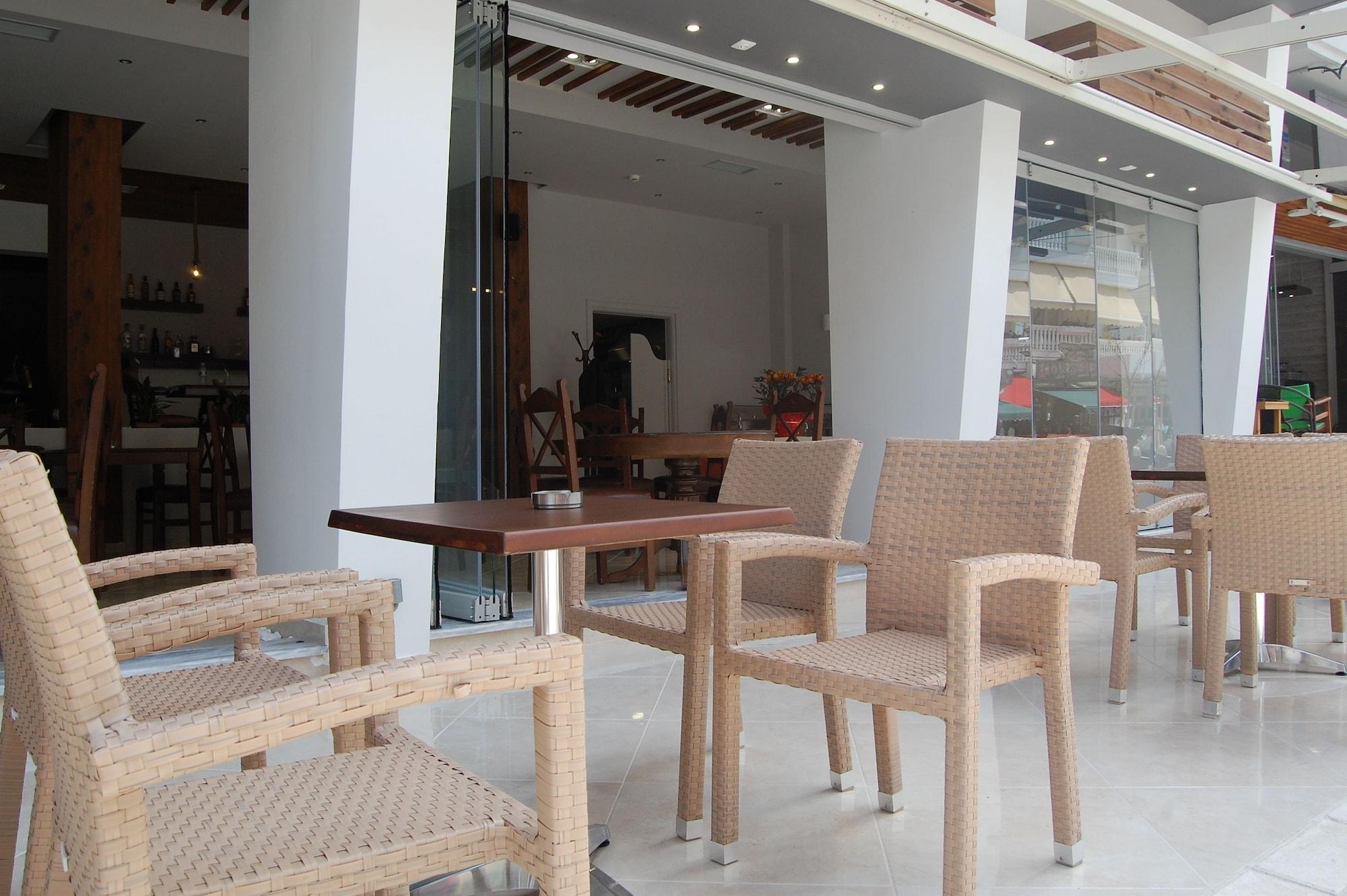 Paralia Beach Boutique Hotel ภายนอก รูปภาพ