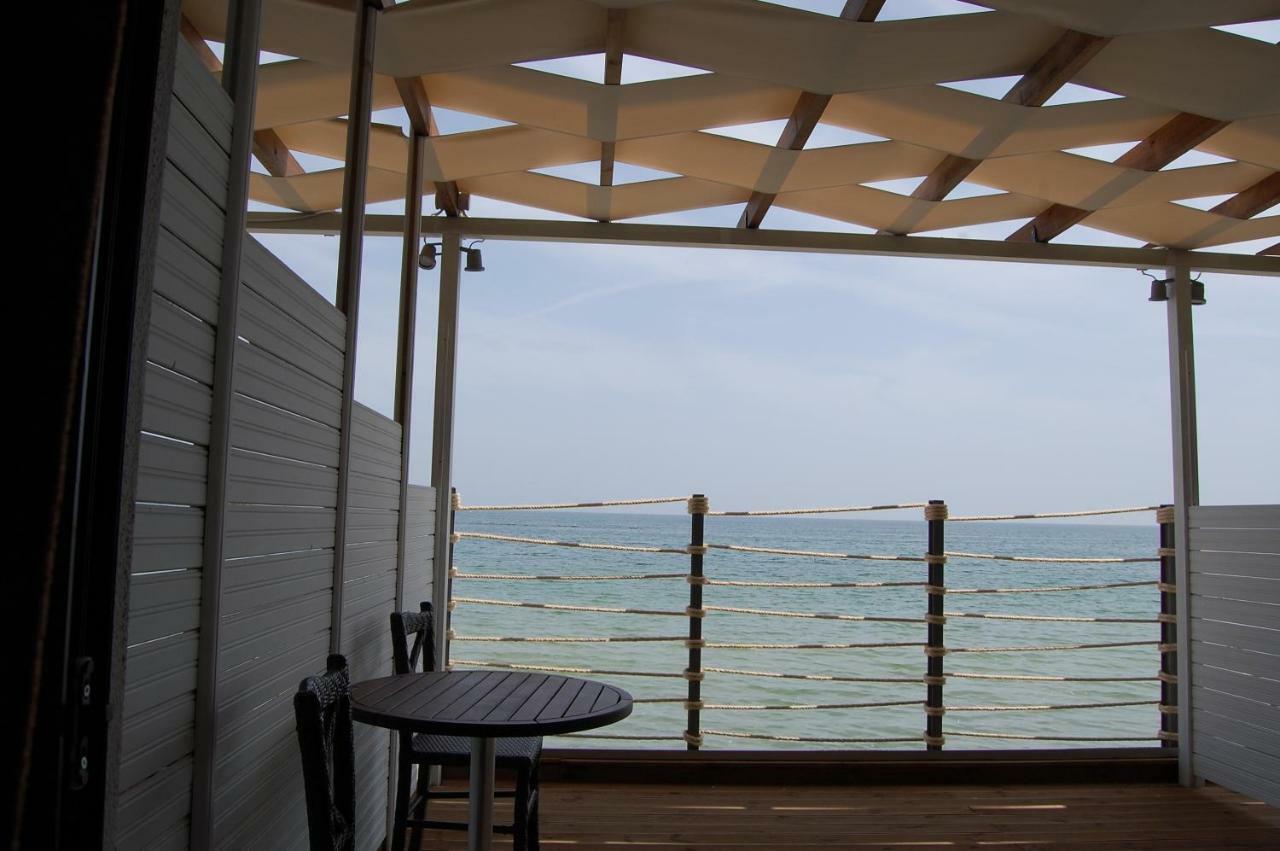 Paralia Beach Boutique Hotel ภายนอก รูปภาพ