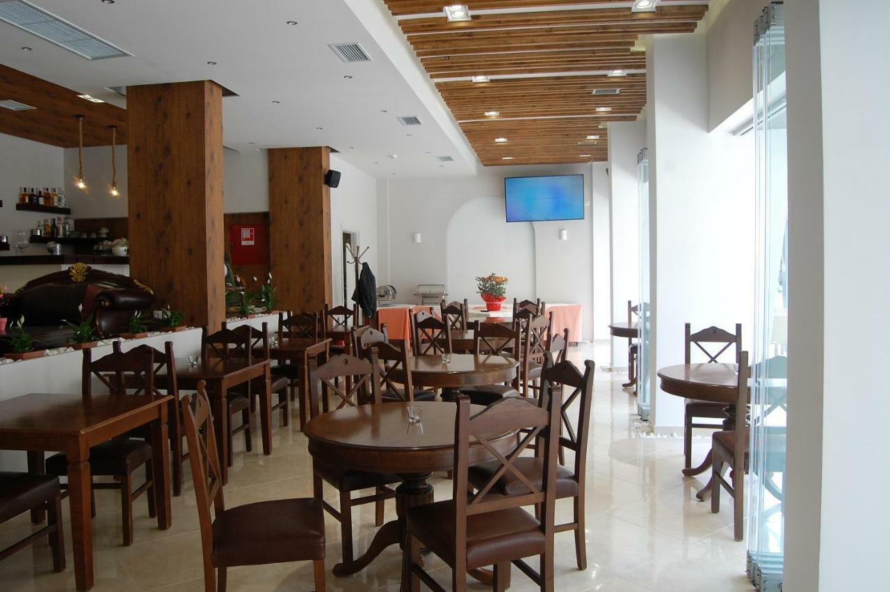 Paralia Beach Boutique Hotel ภายนอก รูปภาพ