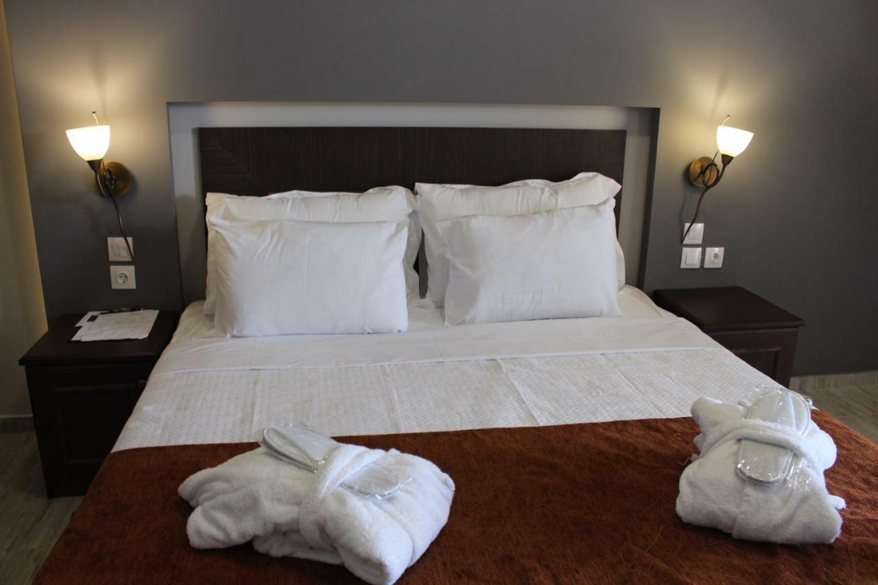Paralia Beach Boutique Hotel ภายนอก รูปภาพ