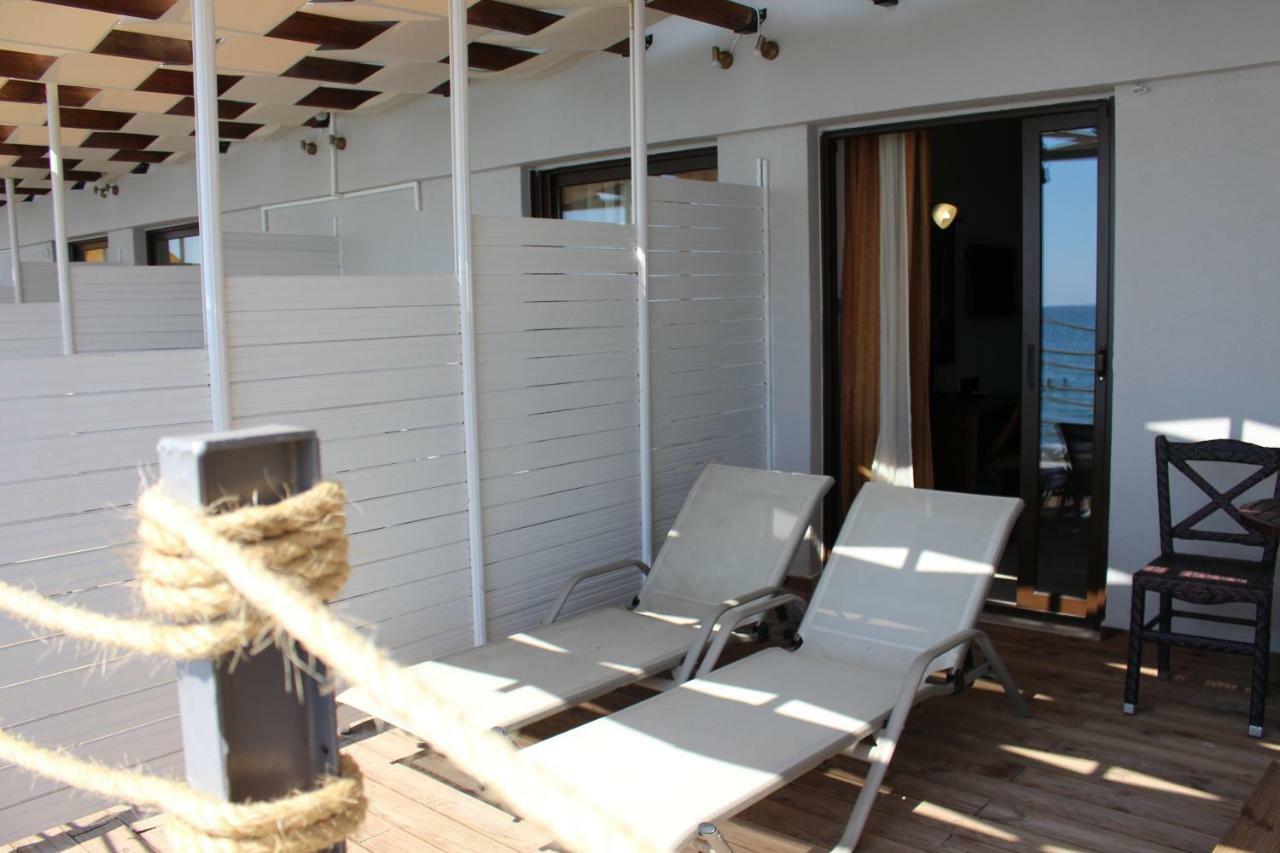 Paralia Beach Boutique Hotel ภายนอก รูปภาพ