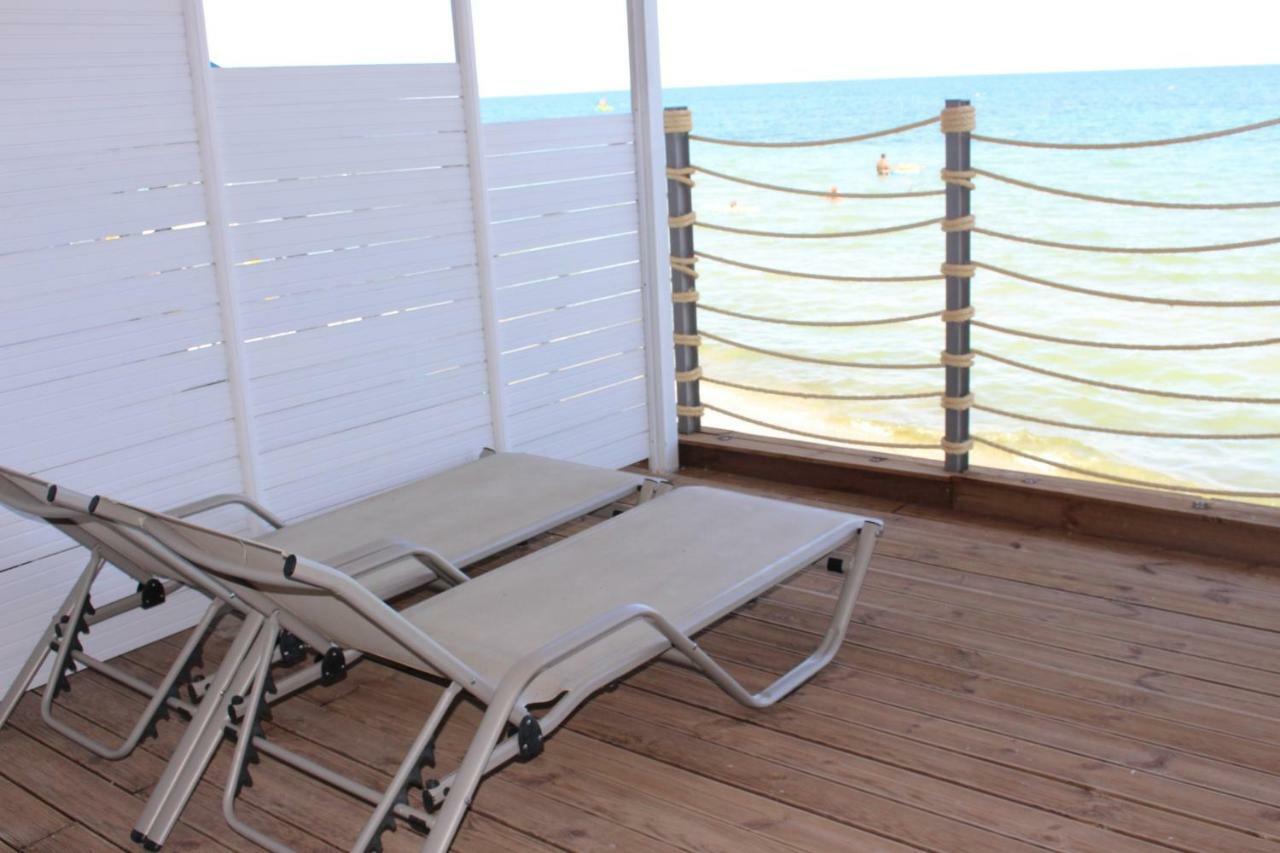 Paralia Beach Boutique Hotel ภายนอก รูปภาพ